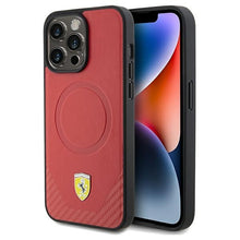 Заредете изображение във визуализатора на галерията – Original FERRARI hardcase Carbon Metal Logo MagSafe FEHMP15XPTER do Iphone 15 Pro Max Red
