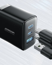 Заредете изображение във визуализатора на галерията – Joyroom JR-TCF10 fast charger 2x USB-C USB-A 32W - black
