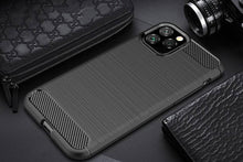 Заредете изображение във визуализатора на галерията – Carbon Case flexible cover for iPhone 11 Pro Max black
