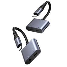 Заредете изображение във визуализатора на галерията – Joyroom SY-L01 Lightning to Lightning / 3.5 mm mini jack DAC adapter 2in1 - black
