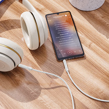 Заредете изображение във визуализатора на галерията – Borofone Cable BL16 - jack 3,5mm to jack 3,5mm - 1 metr white
