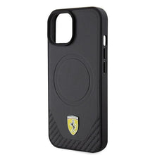 Заредете изображение във визуализатора на галерията – Ferrari FEHMP15SPTEK iPhone 15 6.1" black/black hardcase Carbon Metal Logo MagSafe
