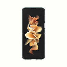 Заредете изображение във визуализатора на галерията – Samsung Leather Cover Phone Case for Galaxy Z Flip 3 green (EF-VF711LGEGWW)
