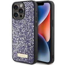 Заредете изображение във визуализатора на галерията – Guess Rhinestone Metal Logo case for iPhone 15 Pro - pink
