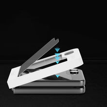 Заредете изображение във визуализатора на галерията – TEMPERED GLASS Whitestone EZ GLASS 2-PACK GALAXY Z Flip 5 CLEAR
