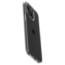 Заредете изображение във визуализатора на галерията – Spigen Crystal Flex, crystal clear - iPhone 15 Pro
