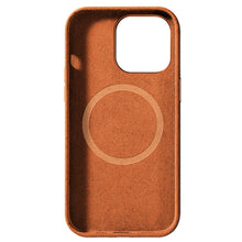 Заредете изображение във визуализатора на галерията – Alcane Magsafe Case for Iphone 13 Brown

