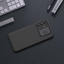 Заредете изображение във визуализатора на галерията – Nillkin CamShield Case for Samsung Galaxy A04 cover with camera cover black
