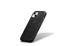 Заредете изображение във визуализатора на галерията – iPhone 15 Plus iCarer Oil Wax Premium Leather MagSafe Compatible Leather Case - Black

