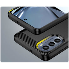 Заредете изображение във визуализатора на галерията – Carbon Case for Motorola Moto G62 5G flexible silicone carbon cover black
