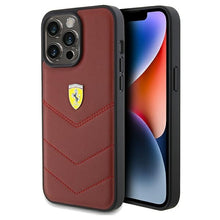 Заредете изображение във визуализатора на галерията – Original FERRARI hardcase Leather Stitched Lines FEHCP15XRDUR do Iphone 15 Pro Max Red
