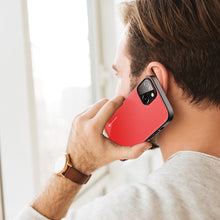 Заредете изображение във визуализатора на галерията – Dux Ducis Fino case cover made of nylon material iPhone 14 red
