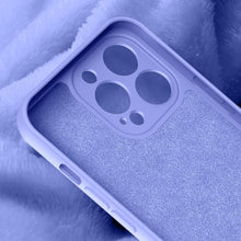 Заредете изображение във визуализатора на галерията – Silicone case for iPhone 14 Plus silicone case green
