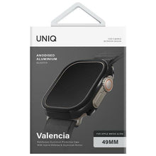 Заредете изображение във визуализатора на галерията – Uniq Valencia Apple Watch Ultra 49mm case. black/midnight black
