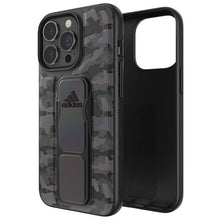 Заредете изображение във визуализатора на галерията – Adidas SP Grip Case CAMO iPhone 13/13 Pro black/black 47243
