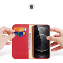 Заредете изображение във визуализатора на галерията – DUX DUCIS Hivo - Leather Wallet Case for Apple iPhone 13 Pro czerwone
