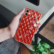 Заредете изображение във визуализатора на галерията – Trend гръб за iphone 11 pro red
