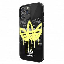 Заредете изображение във визуализатора на галерията – Adidas OR Snap Case Summer Graffiti iPhone 13 Pro/ 13 61" czarny/black 47803

