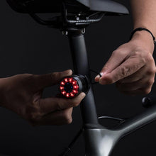 Заредете изображение във визуализатора на галерията – Wozinsky LED rear bicycle light with micro USB red light 5 modes black (WRBLB2)
