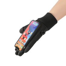 Заредете изображение във визуализатора на галерията – Men's insulated sports phone gloves - black
