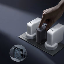 Заредете изображение във визуализатора на галерията – GaN charger UK Joyroom JR-TCG05UK 140W 3x USB-C USB-A + USB-C / USB-C cable 240W 1.2m
