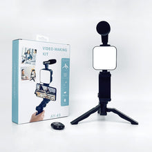 Заредете изображение във визуализатора на галерията – Combo selfie with tripod for live broadcast with LED flash and micro and remote control AY-49
