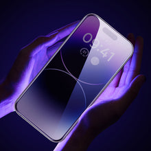 Заредете изображение във визуализатора на галерията – Baseus Privacy Tempered Glass for iPhone 14 Pro Full Screen 0.3mm Privacy Filter Anti Spy + Mounting Frame
