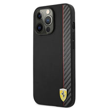Заредете изображение във визуализатора на галерията – Ferrari FESAXHCP13XBK iPhone 13 Pro Max 6,7" czarny/black hardcase On Track Carbon Stripe
