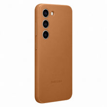 Заредете изображение във визуализатора на галерията – Samsung Leather Cover case for Samsung Galaxy S23 genuine camel leather case (EF-VS911LAEGWW)
