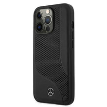 Заредете изображение във визуализатора на галерията – Mercedes MEHCP13LCDOBK iPhone 13 Pro / 13 6,1" czarny/black hardcase Leather Perforated Area

