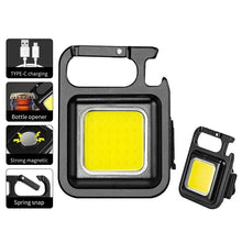 Заредете изображение във визуализатора на галерията – Mini flashlight LED keychain J031 Type C
