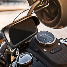 Заредете изображение във визуализатора на галерията – Moto / scooter holder waterproof with zip and hood 6,4&quot; - 8&quot;
