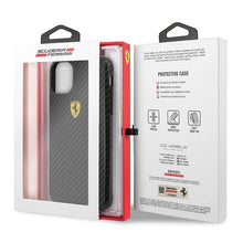 Заредете изображение във визуализатора на галерията – Ferrari Hardcase FESPCHCN65CBBK iPhone 11 Pro Max black/black On Track Carbon Effect
