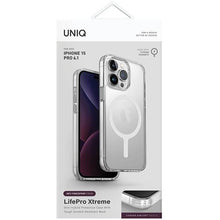 Заредете изображение във визуализатора на галерията – Uniq LifePro Xtreme iPhone 15 Pro 6.1" case Magclick Charging transparent/frost clear
