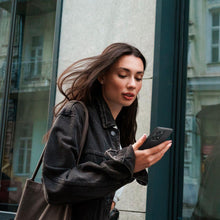 Заредете изображение във визуализатора на галерията – Spigen LIQUID AIR ONEPLUS NORD 2T 5G MATTE BLACK
