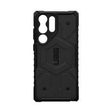 Заредете изображение във визуализатора на галерията – ( UAG ) Urban Armor Gear Pathfinder case for SAMSUNG S23 ULTRA 5G black

