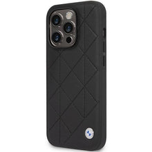 Заредете изображение във визуализатора на галерията – Case BMW BMHCP14L22RQDK iPhone 14 Pro 6.1" black/black Leather Quilted
