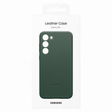 Заредете изображение във визуализатора на галерията – Samsung Leather Cover case for Samsung Galaxy S23+ case made of natural leather green (EF-VS916LGEGWW)

