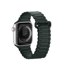 Заредете изображение във визуализатора на галерията – Dux Ducis Strap (Armor Version) strap for Apple Watch Ultra, SE, 8, 7, 6, 5, 4, 3, 2, 1 (49, 45, 44, 42 mm) silicone magnetic band bracelet green
