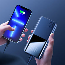 Заредете изображение във визуализатора на галерията – Joyroom power bank 15W 30000mAh PD QC3.0 AFC black (JR-T015)
