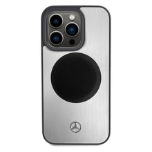 Заредете изображение във визуализатора на галерията – Mercedes Leather&amp;Alu MagSafe case for iPhone 15 Pro Max - silver
