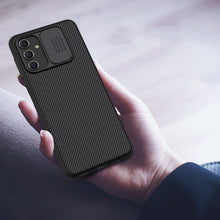 Заредете изображение във визуализатора на галерията – Nillkin CamShield Case for Samsung Galaxy A04 cover with camera cover black
