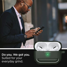 Заредете изображение във визуализатора на галерията – Spigen RUGGED ARMOR Apple AIRPODS PRO 1 MILITARY GREEN
