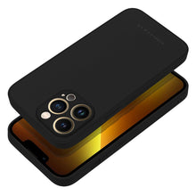 Заредете изображение във визуализатора на галерията – Roar matte glass гръб за iphone 11 pro max black
