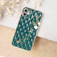 Заредете изображение във визуализатора на галерията – TREND Case for IPHONE 6 / 7 / 8 / SE 2020 / SE 2022 green
