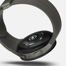 Заредете изображение във визуализатора на галерията – Ringke Bezel Styling Overlay Cover for Samsung Galaxy Watch 5 Pro 45mm Stainless Steel for Watch Case Outer Ring Silver
