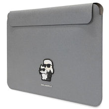 Заредете изображение във визуализатора на галерията – Karl Lagerfeld Sleeve KLCS16SAKCPMG 16" silver/silver Saffiano Karl&amp;Choupette
