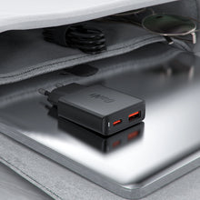 Заредете изображение във визуализатора на галерията – Acefast A69 PD 30W GaN USB-A USB-C wall charger - black
