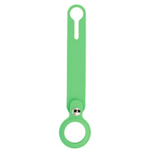 Заредете изображение във визуализатора на галерията – Silicone loop for Airtag green
