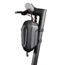 Заредете изображение във визуализатора на галерията – WILDMAN Scooter bag TS9 waterproof 2,5L

